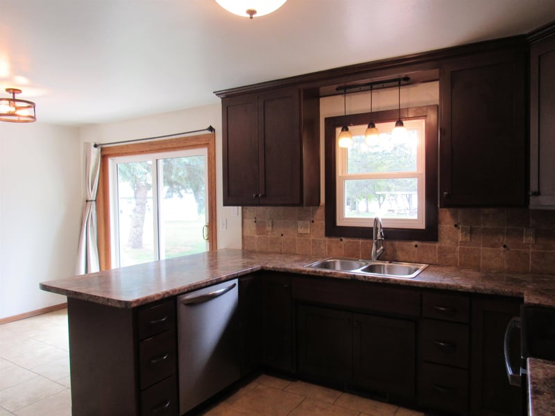 2781 Tulip Ct, Green Bay, WI 54313