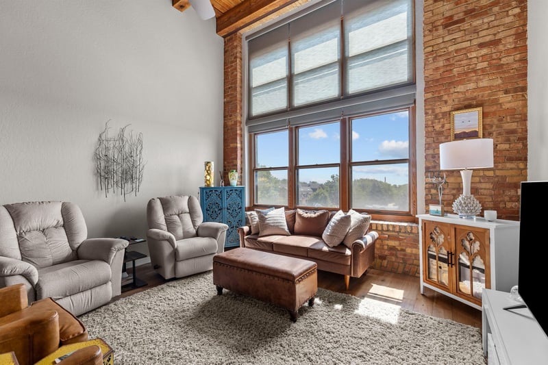 1545 Arboretum Dr #304, Oshkosh, WI 54901-2797