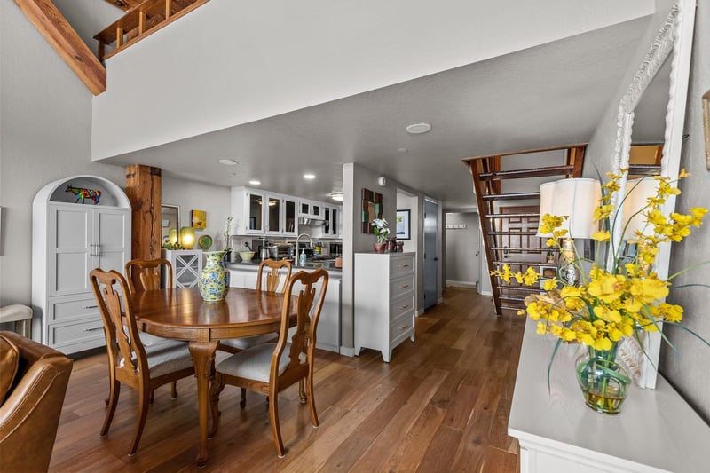 1545 Arboretum Dr #304, Oshkosh, WI 54901-2797