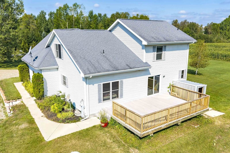 7920 Midway Rd, Lena, WI 54139-970