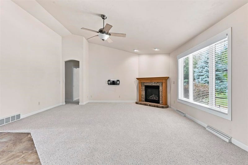 89 Penbrook Cir, Appleton, WI 54914