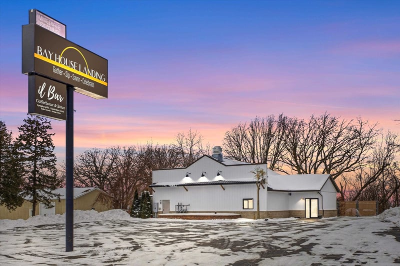 3597 Bay Settlement Rd, Green Bay, WI 54311