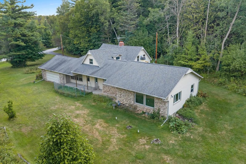 E2995 County Rd A, Kewaunee, WI 54216