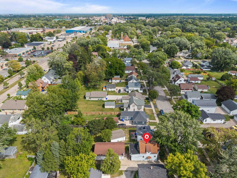 1516 W Lawrence St, Appleton, WI 54914