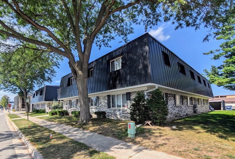 205 E Division St, Shawano, WI 54166