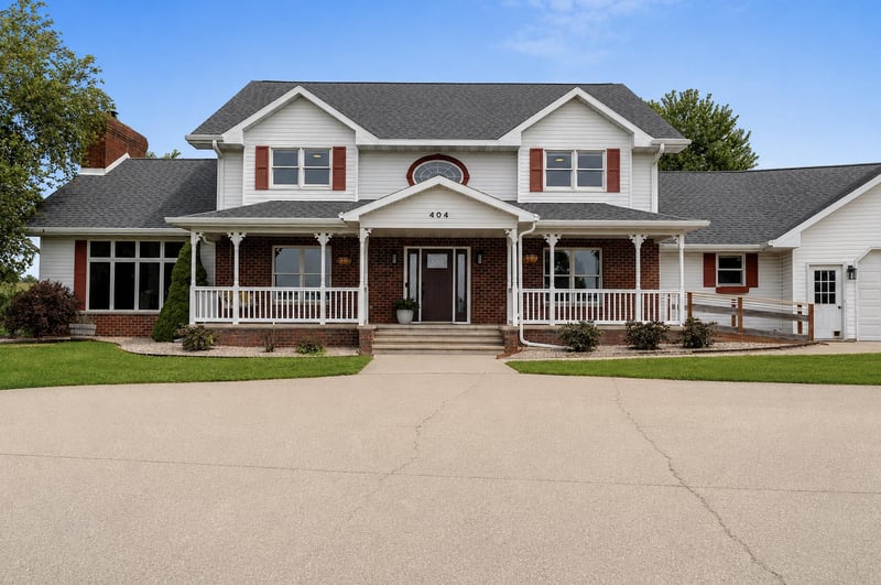 404 N Madison St, Bonduel, WI 54107