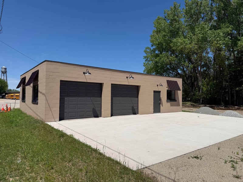 349 Monroe St, Oconto Falls, WI 54154