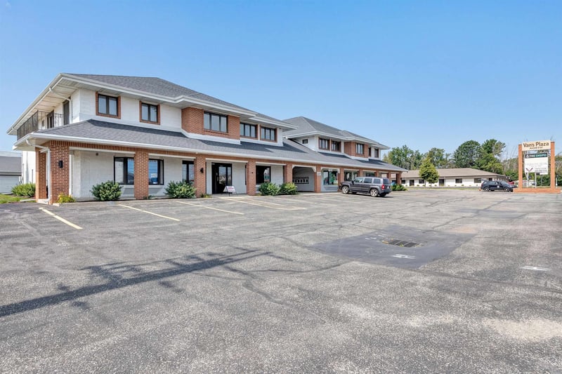 2929 N Richmond St, Appleton, WI 54911