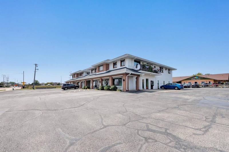 2929 N Richmond St, Appleton, WI 54911