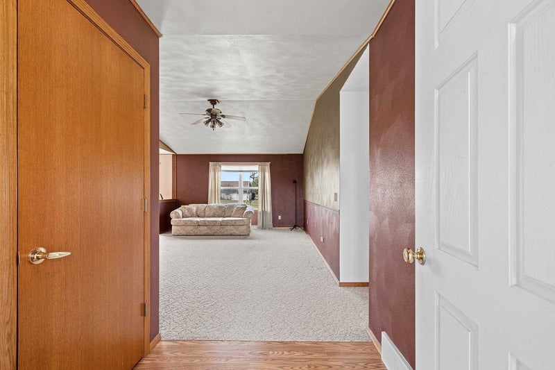 W6042 Greystone Ct, Appleton, WI 54915