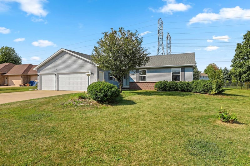 W6042 Greystone Ct, Appleton, WI 54915
