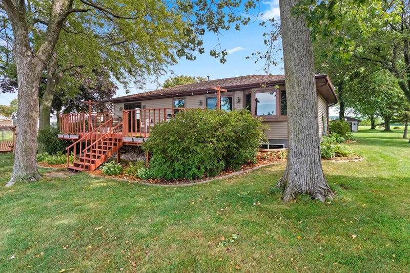 N3155 Ecker Lakeland Dr, Chilton, WI 53014