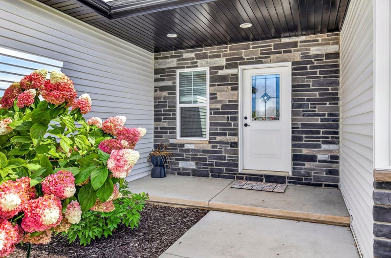 2149 Caroline Ct, Neenah, WI 54956