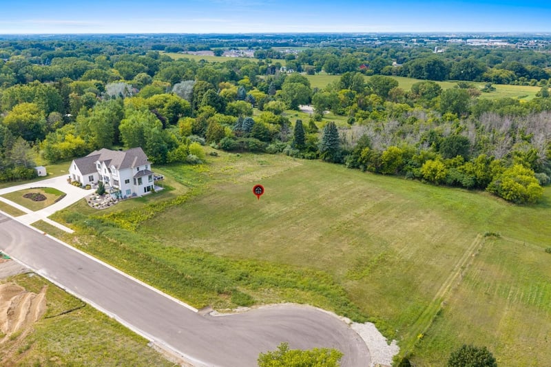 Heritage Hts, De Pere, WI 54115-8359