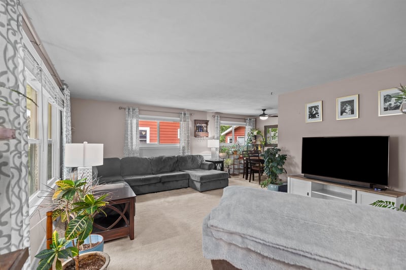 807 S Christine St, Appleton, WI 54915