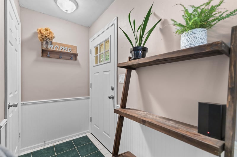 807 S Christine St, Appleton, WI 54915