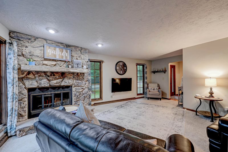 510 Rosehill Rd, Kaukauna, WI 54130