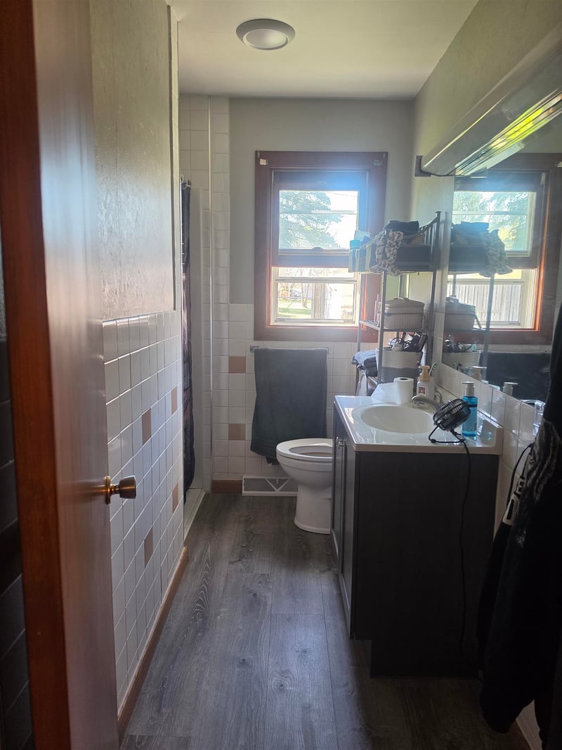 239 W Water St, Brillion, WI 54110