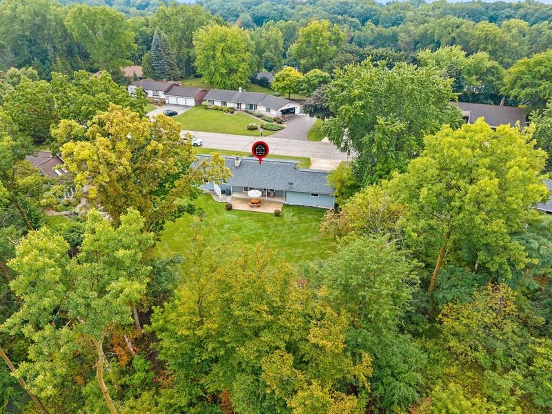 2439 Morning Star Trl, Green Bay, WI 54302