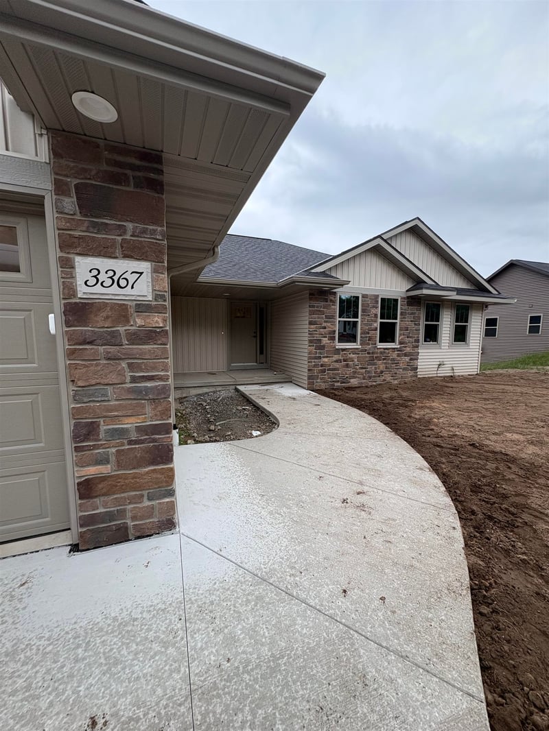3367 Glendale Ave, Green Bay, WI 54313
