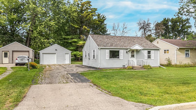 816 Elm St, Winneconne, WI 54986