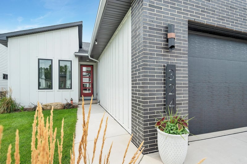 324 Aldon Cir, Green Bay, WI 54304-7000