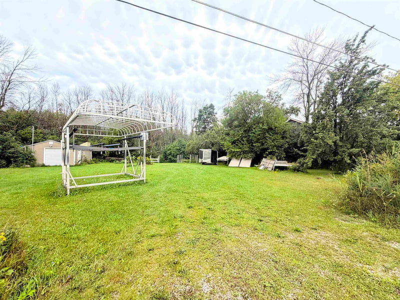 4750 Edgewater Beach Roads, Green Bay, WI 54311