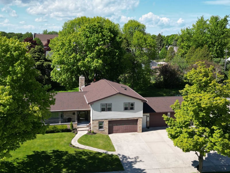 715 Lincoln St, Kewaunee, WI 54216
