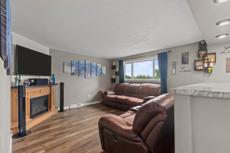 150 Kope Ave, Oshkosh, WI 54901-9614