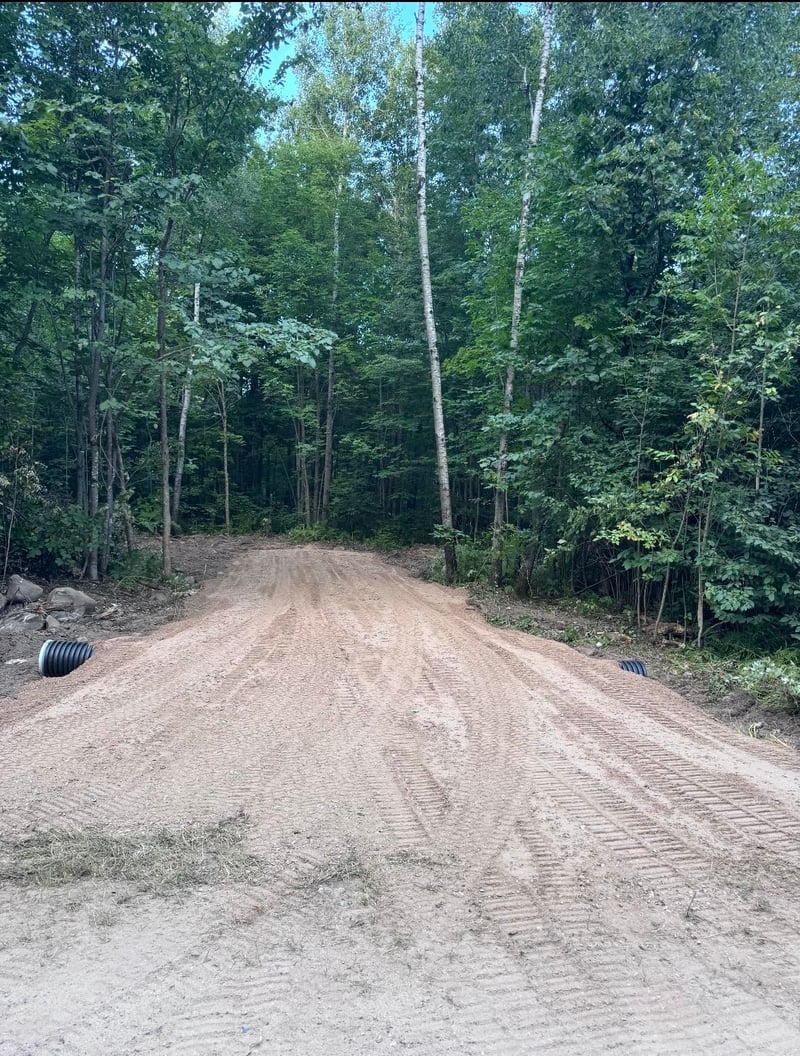 Tower Dr, Crandon, WI 54520