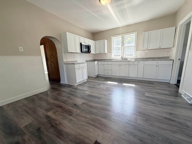 615 Superior Ave, Oconto, WI 54153