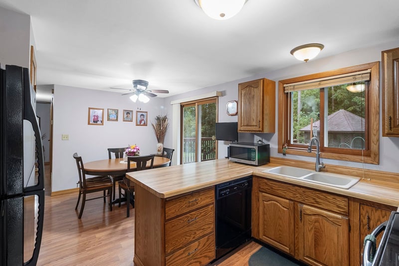 N4711 Rose Brook Rd, Shawano, WI 54166