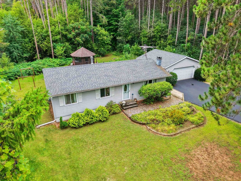 N4711 Rose Brook Rd, Shawano, WI 54166