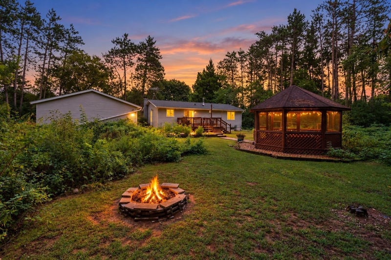 N4711 Rose Brook Rd, Shawano, WI 54166