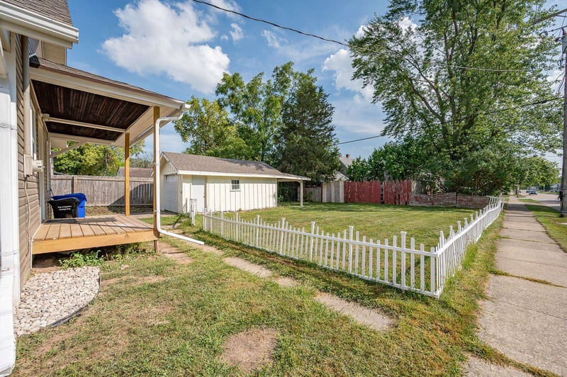 733 W Grant St, Appleton, WI 54914