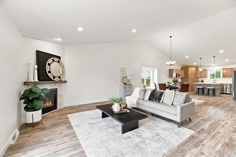 W7032 Jaclyn Ln, Greenville, WI 54942