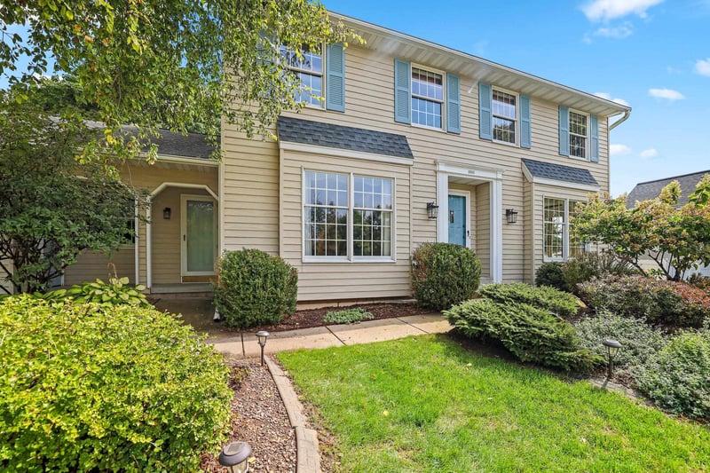 3560 Highland Center Dr, Green Bay, WI 54311