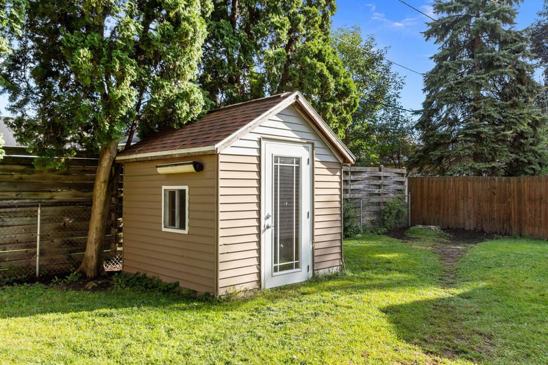 1018 E Frances St, Appleton, WI 54911