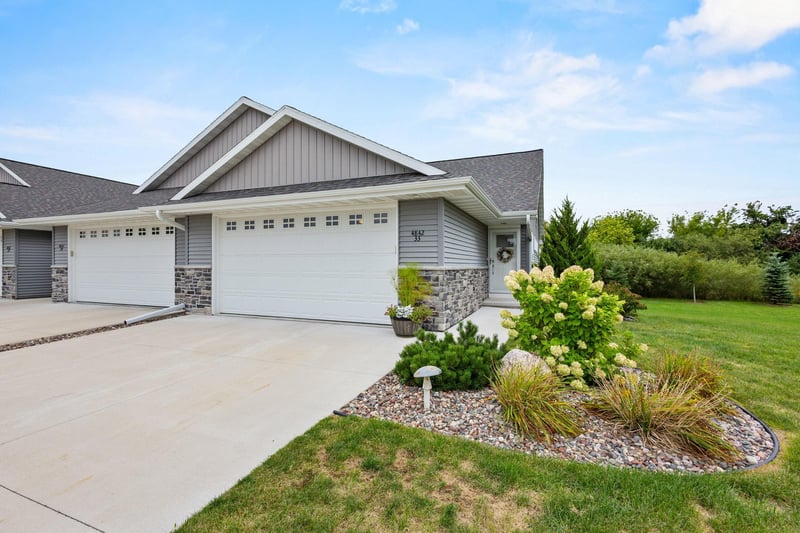 4842 N Marlo Way #33, Appleton, WI 54913