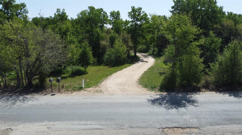 240 County Road 344, Jarrell, TX 76537