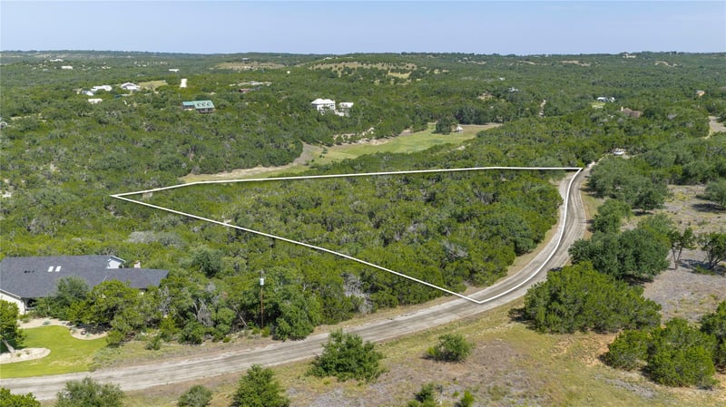 104 Stonegate LN, Dripping Springs, TX 78620