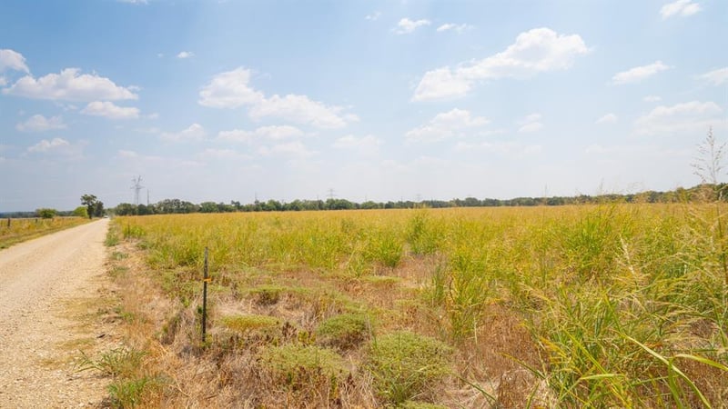 5647 Cr 429, Thorndale, TX 76577