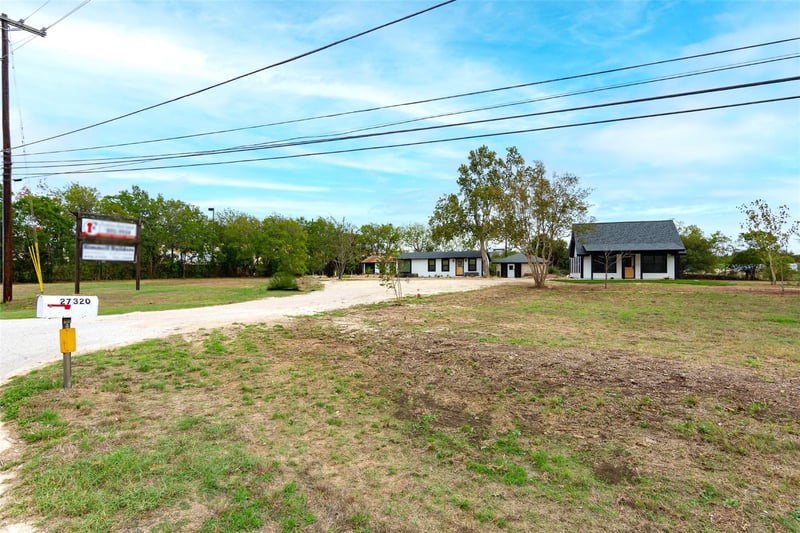 27320 Ranch Road 12, Dripping Springs, TX 78620