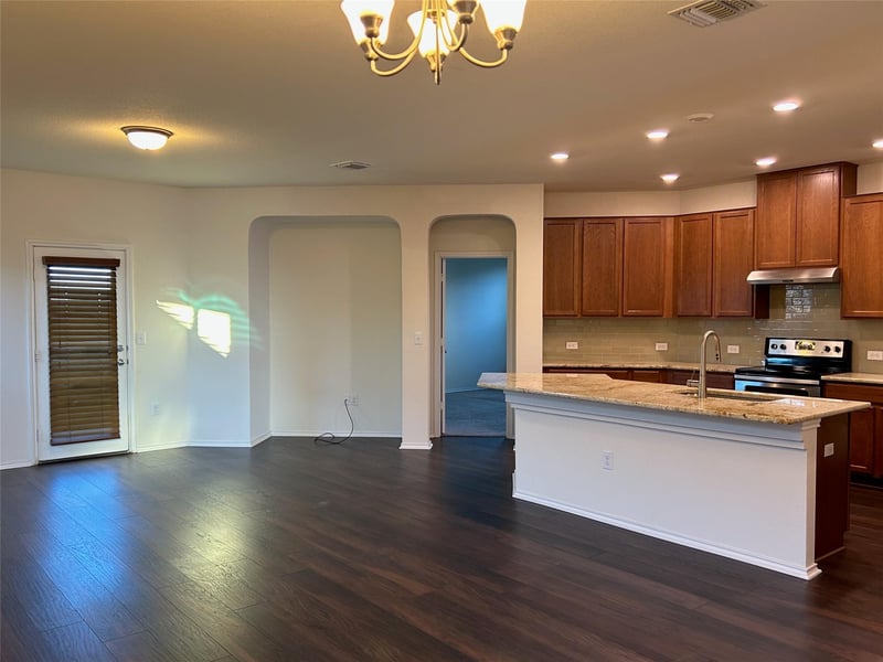 6600 Moores Ferry DR, Del Valle, TX 78617
