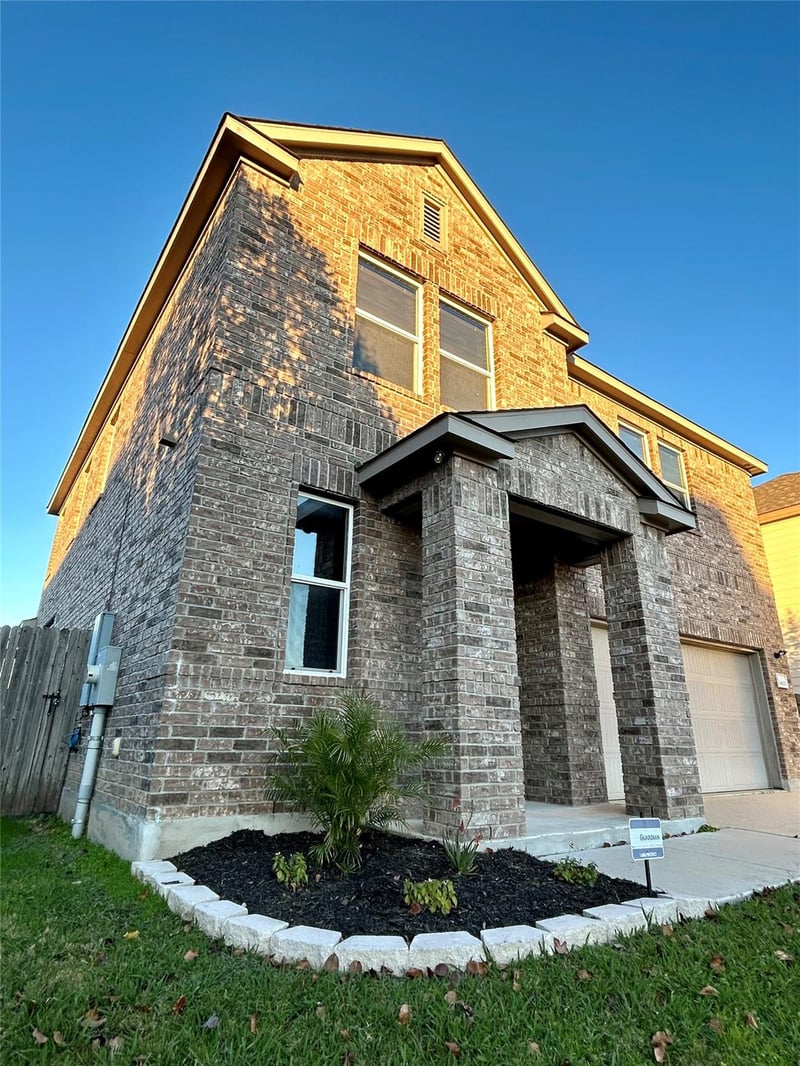 6600 Moores Ferry DR, Del Valle, TX 78617