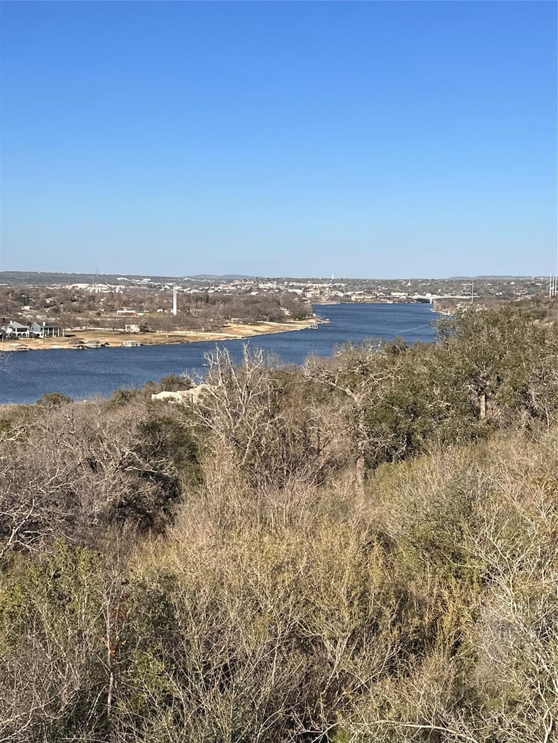 157 Circle DR, Marble Falls, TX 78654