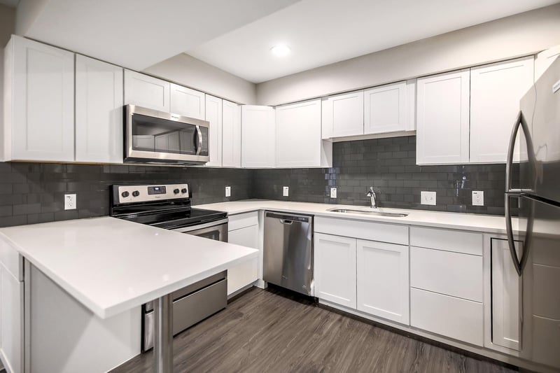 935 La Posada DR #212, Austin, TX 78752