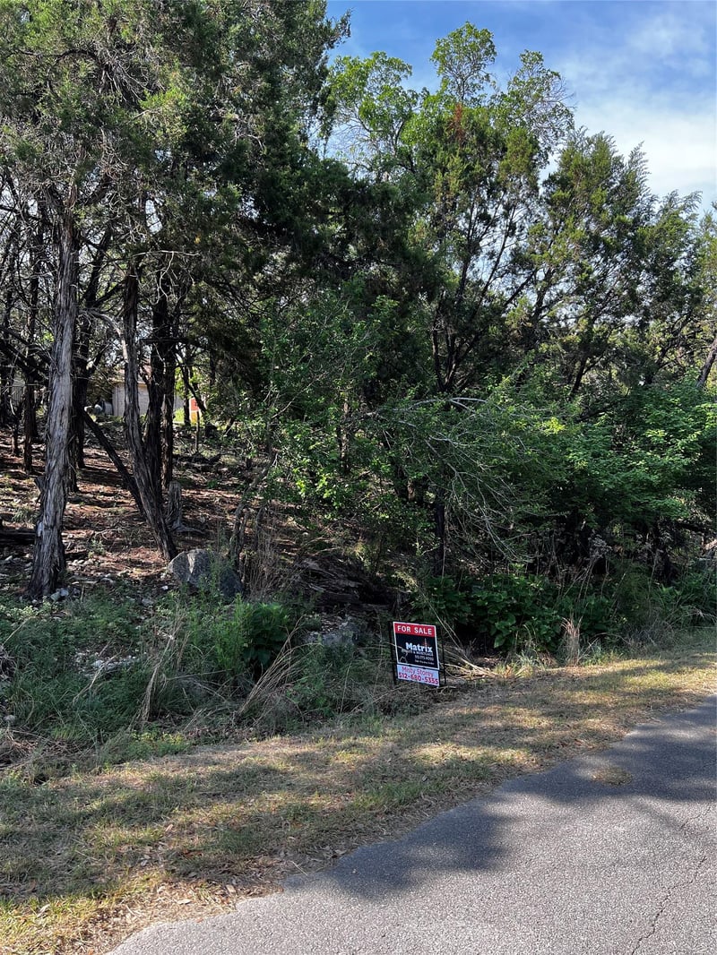20203 Collier LN, Lago Vista, TX 78645