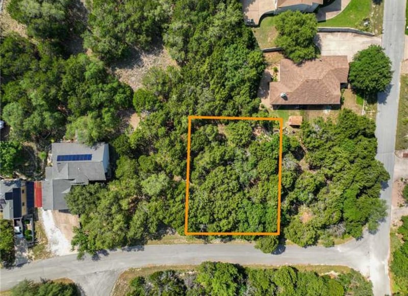 20203 Collier LN, Lago Vista, TX 78645