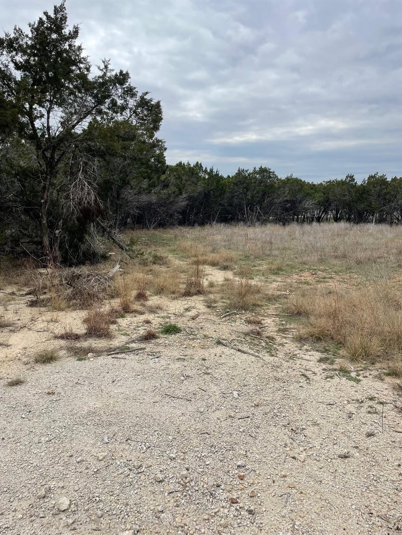 4 Cedar CT, Wimberley, TX 78676